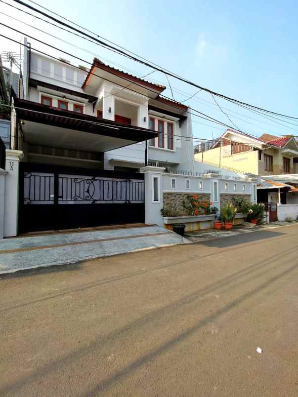 turun harga rumah sipa huni di klender jakarta timur