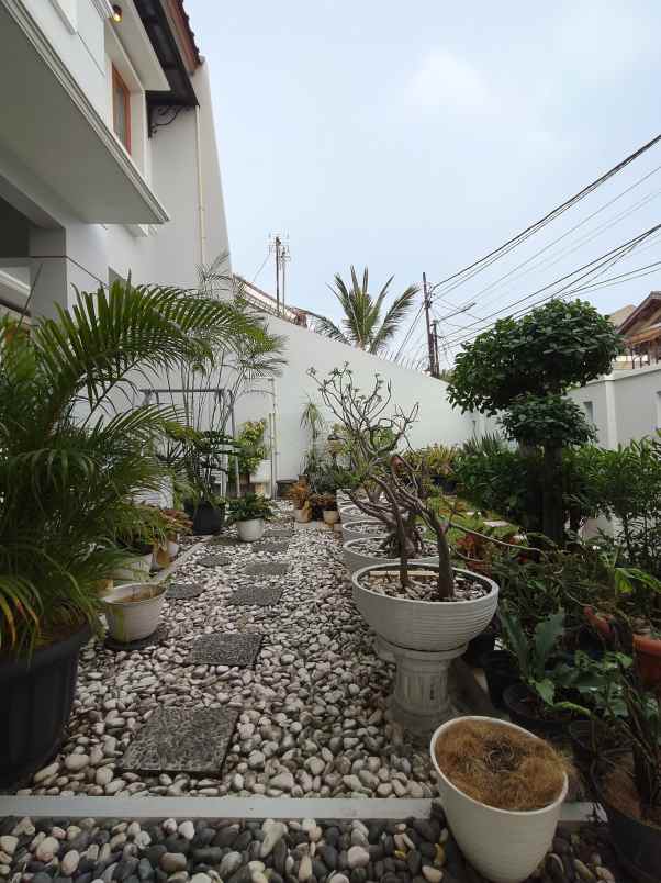 turun harga rumah sipa huni di klender jakarta timur