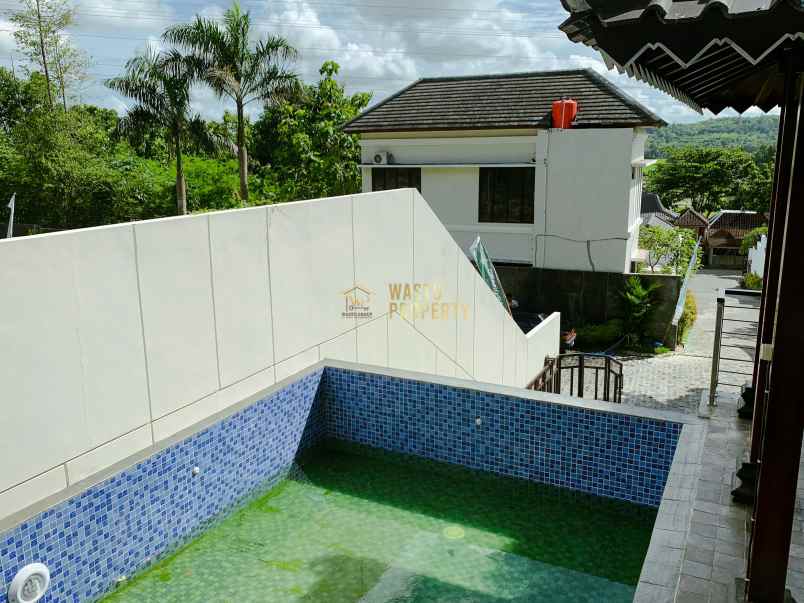 villa private pool view cantik di kasihan bantul