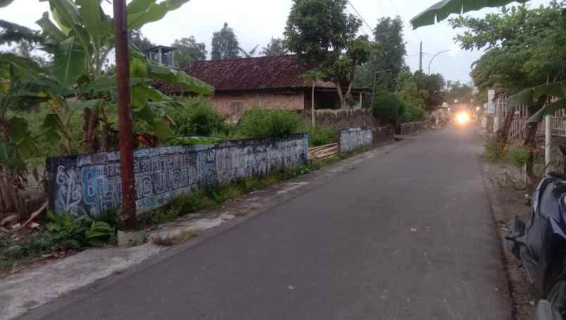 1 km pasar gamping tanah cocok usaha tamantirto bantul