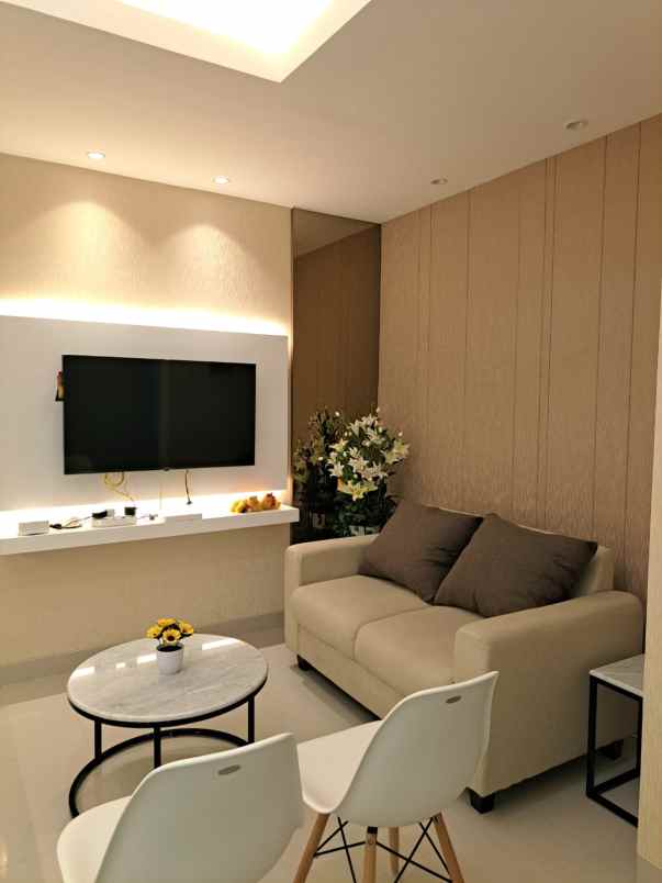 apartment grand sungkono lagoon tower caspian lt 10