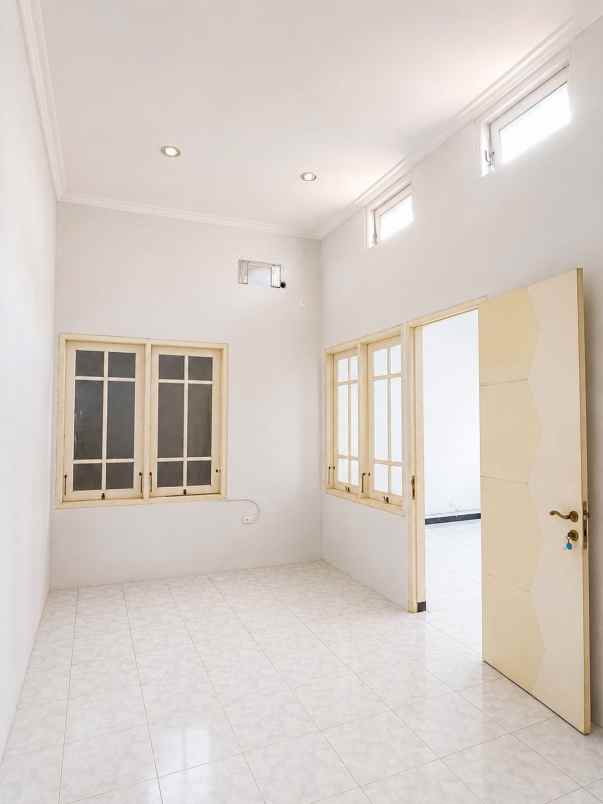 cepat rumah murah pakuwon city