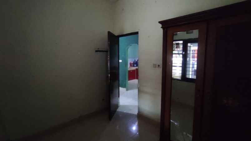 di sewakan 1 unit rumah di duta bintaro cluster ubud 2