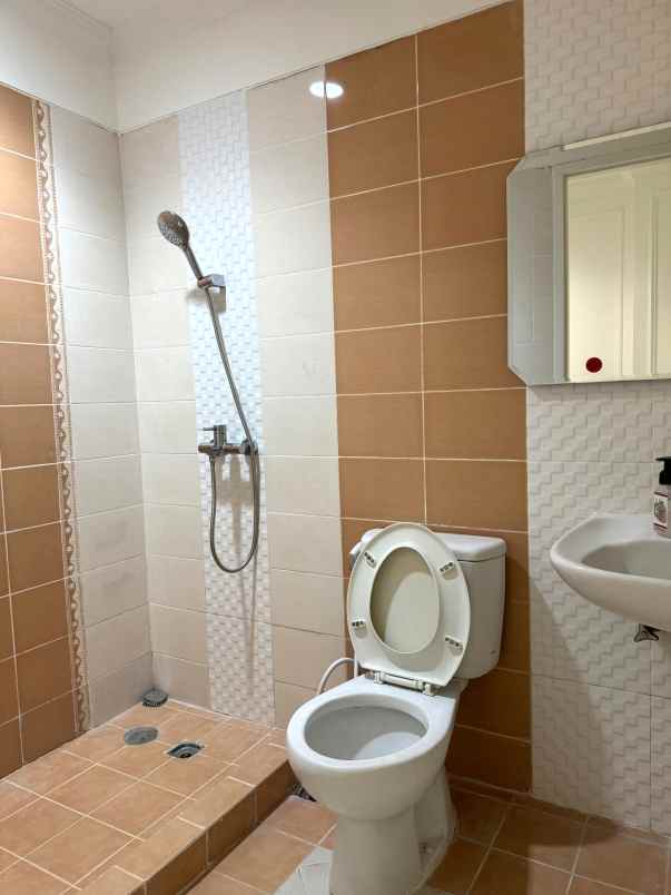 dijual apartemen apartemen gading resort