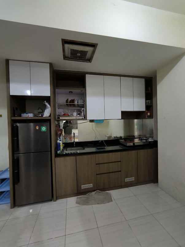 dijual apartemen apartemen puncak dharmahusada