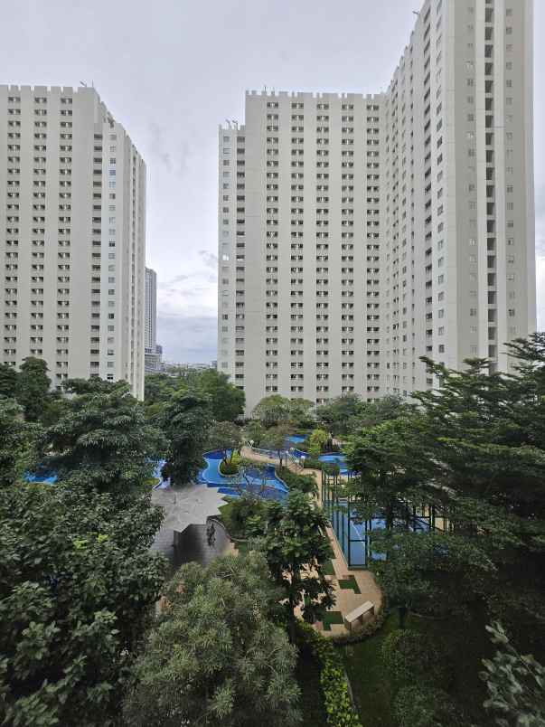 dijual apartemen educity harvard