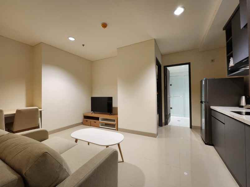 dijual apartemen gedung praxis