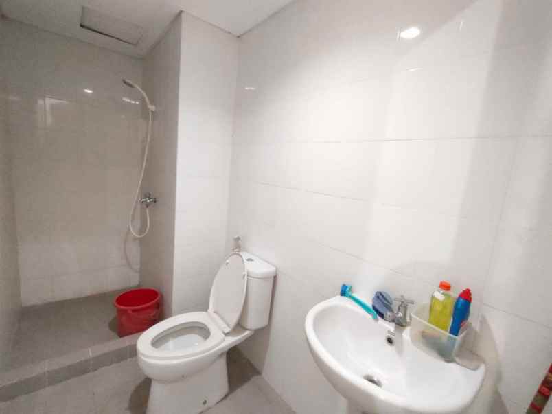 dijual apartemen gunawangsa tidar