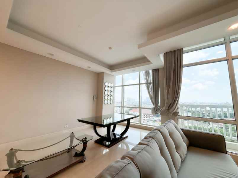 dijual apartemen kebayoran baru