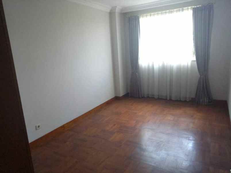 dijual apartemen pondok indah