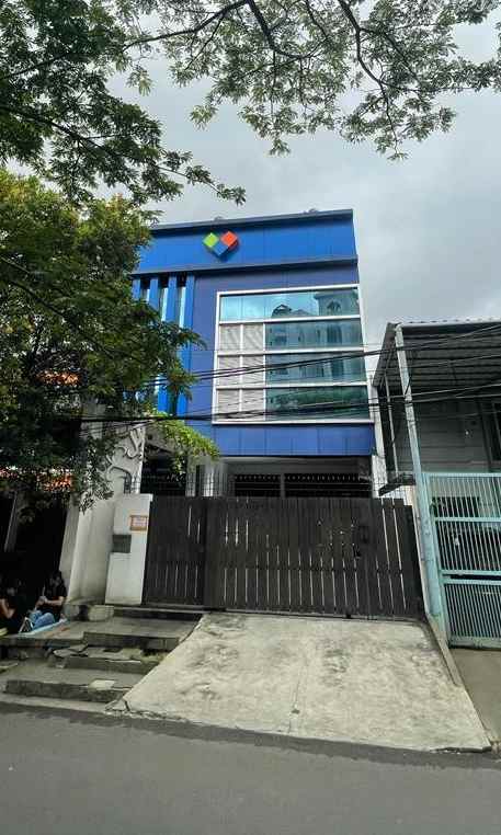 dijual cepat rumah kantor ready to use