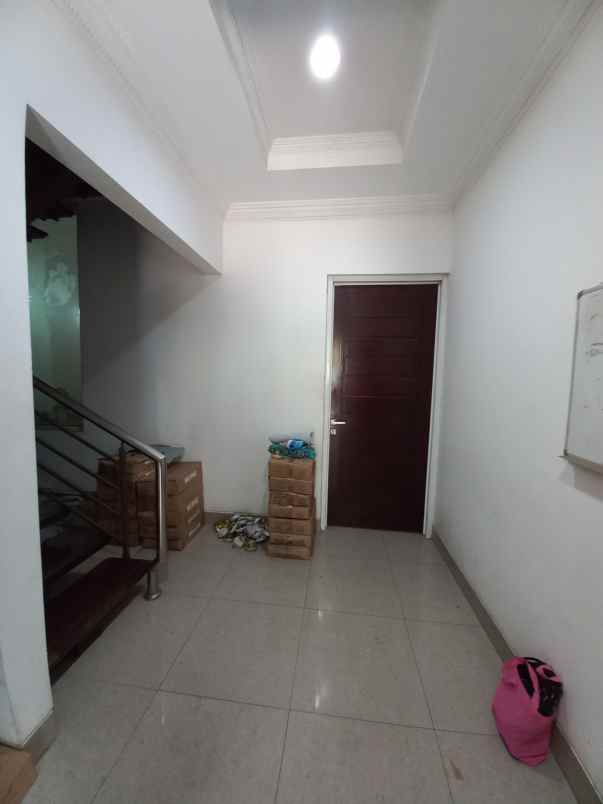 dijual cepat rumah kantor ready to use