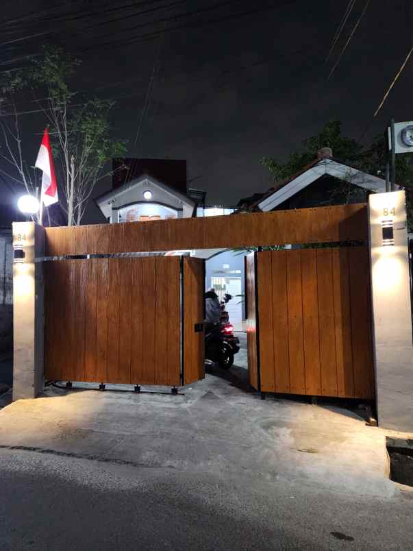 dijual cepat rumah lokasi kramat jati jak tim