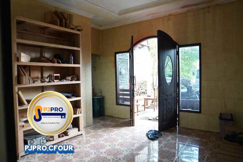 dijual gudang bagus dan aman