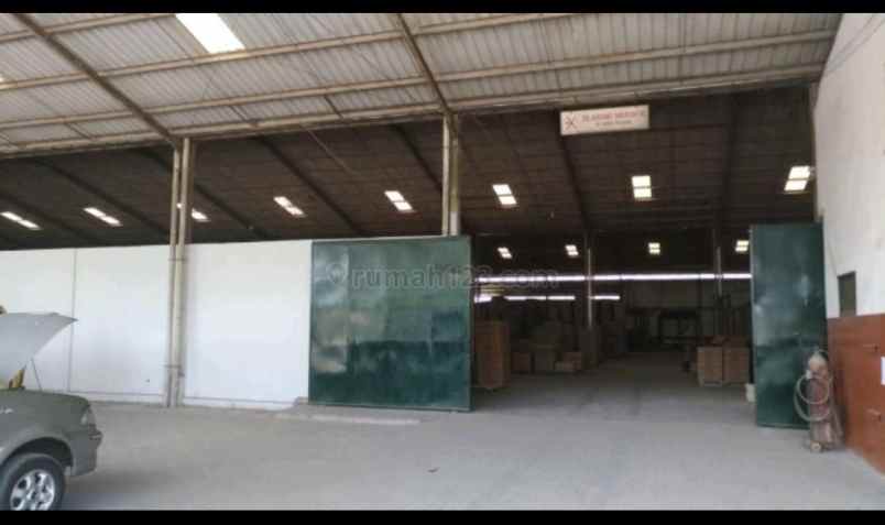 dijual gudang di krian