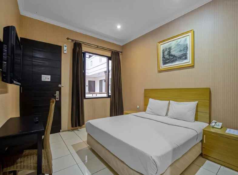 dijual hotel bintang 3 di lembang