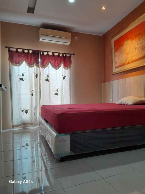 dijual kost ceger cipayung