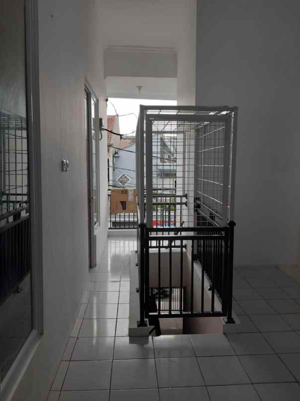 dijual kost jatipulo