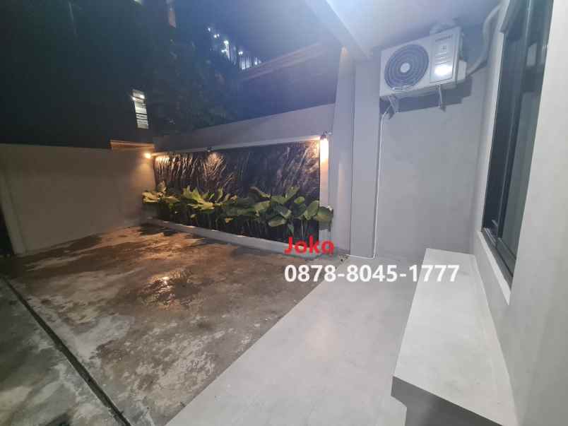 dijual kost jl mampang prapatan