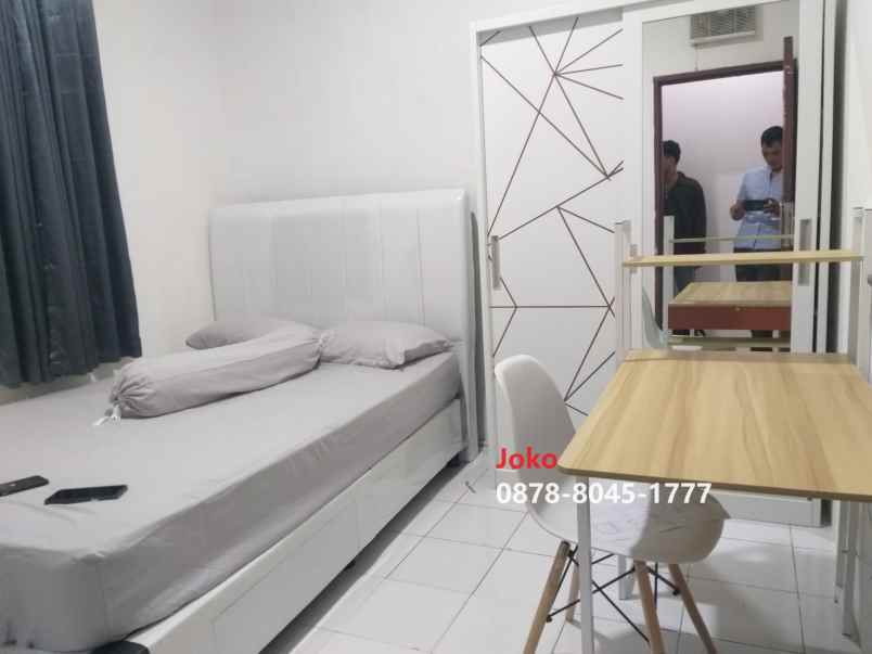 dijual kost jl mampang prapatan