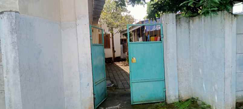 dijual murah rumah plus kost kostan