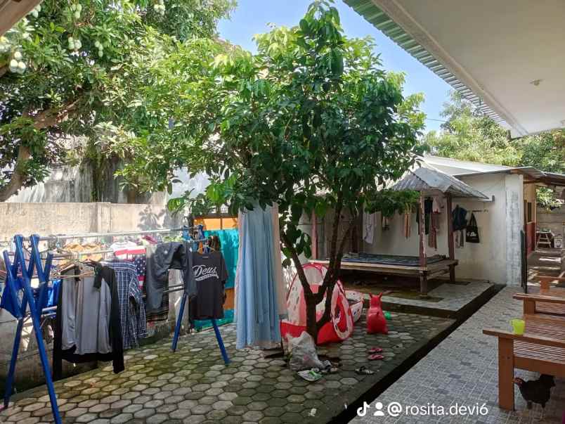 dijual murah rumah plus kost kostan