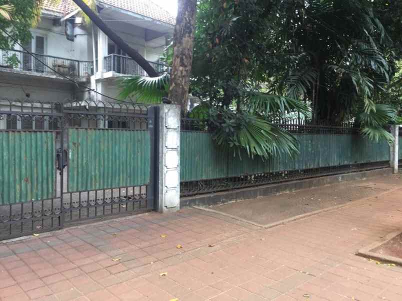 dijual murah tanah komersial di menteng jakarta pusat