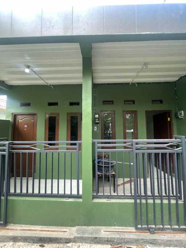 dijual new kontrakan 2 pintu di bintara 8 bekasi barat