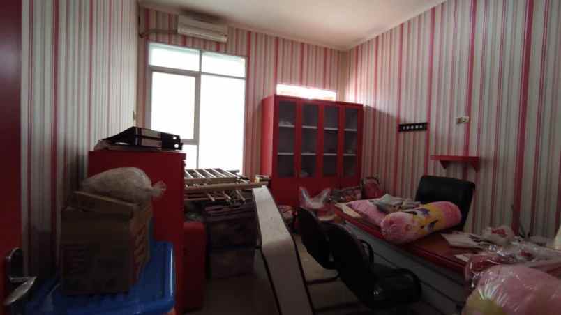 dijual ruko 2 lantai di kelud raya semarang