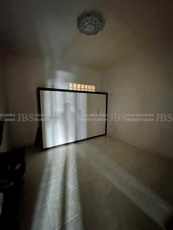 dijual ruko gudang kantor jalan pembangunan iv