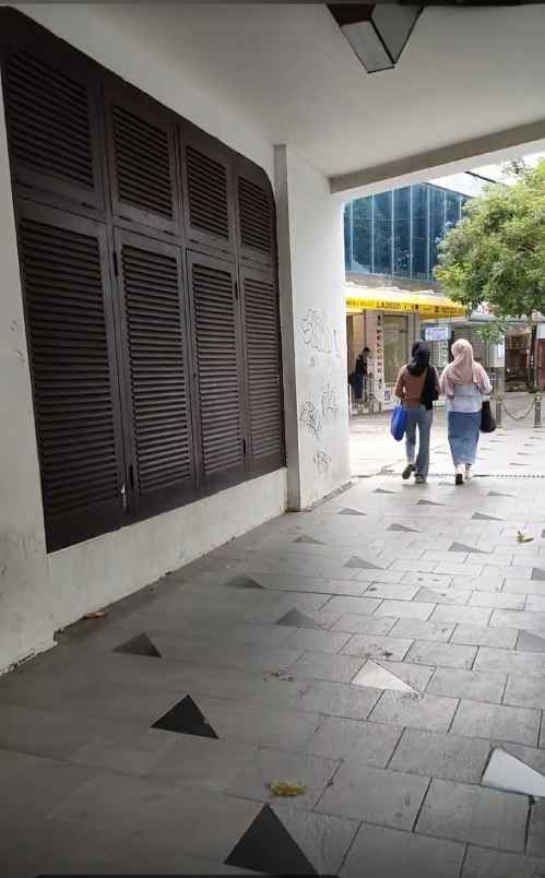 dijual ruko gudang kantor jalan tunjungan