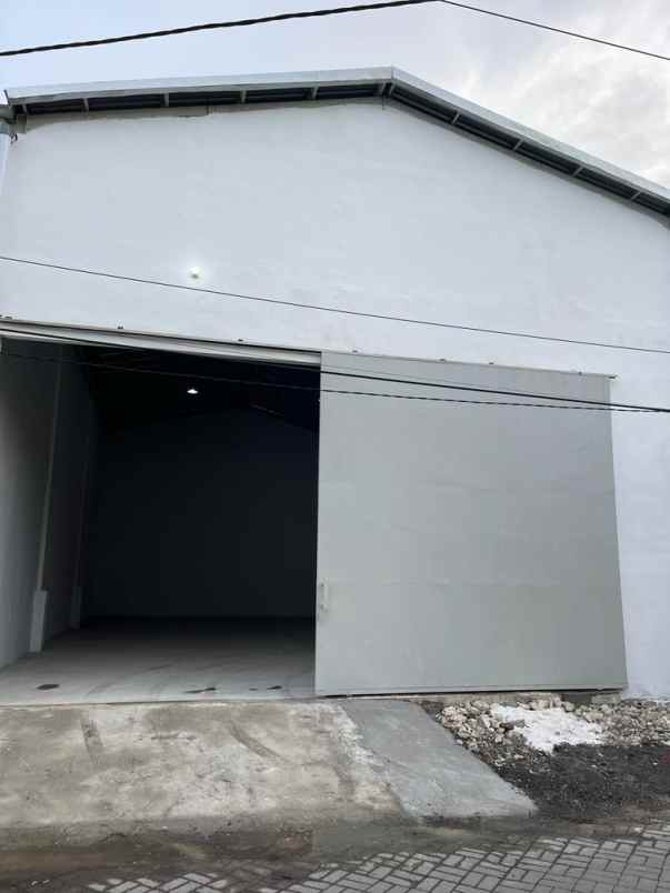 dijual ruko gudang kantor kedinding