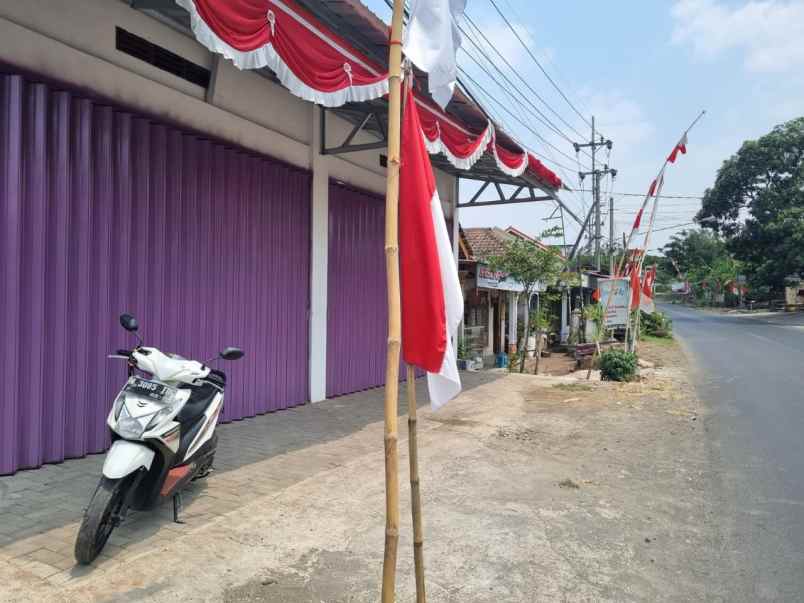 dijual ruko gudang kantor kelurahan semut kecamatan