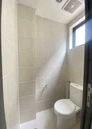 dijual ruko gudang kantor maison de wisteria metland
