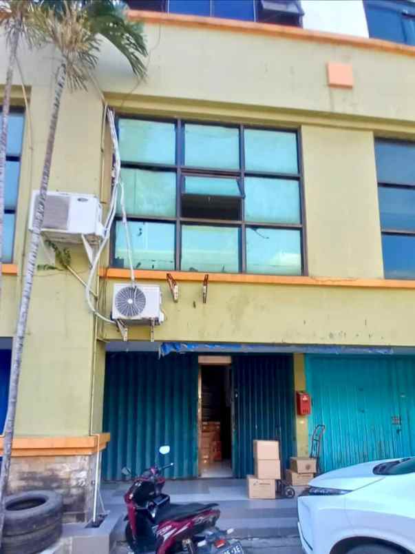 dijual ruko gudang kantor plaza segi 8 sukomanunggal