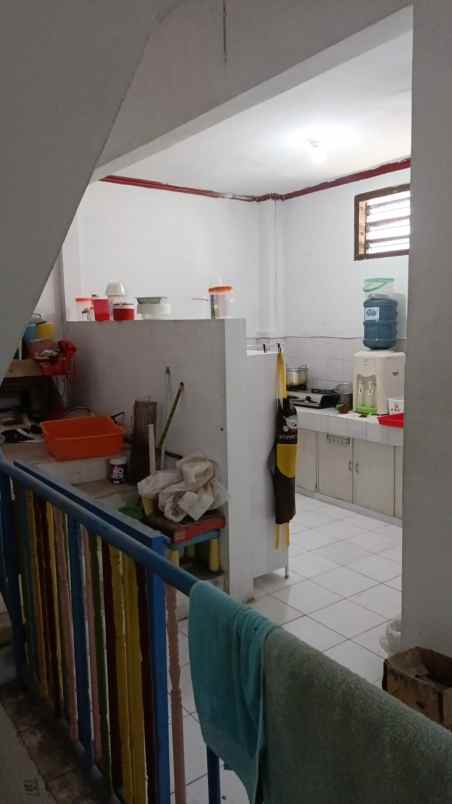 dijual ruko gudang kantor pucang anom