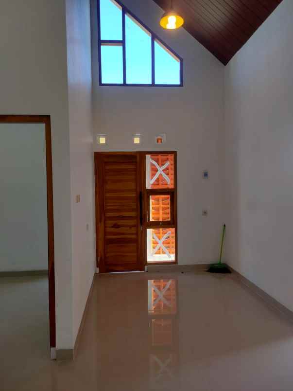 dijual rumah 1 km ke masjid agung bantul