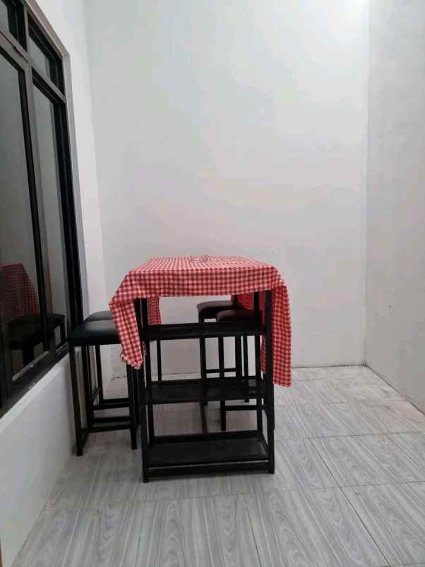 dijual rumah 2 5 km umy