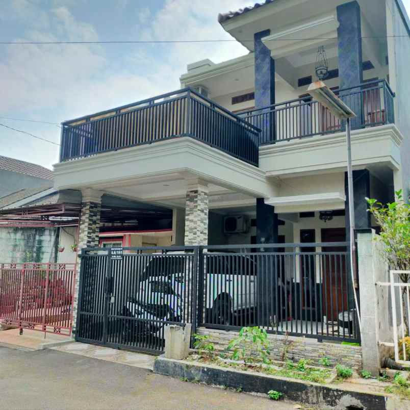 dijual rumah 2lt bagus strategis di bojongsari depok