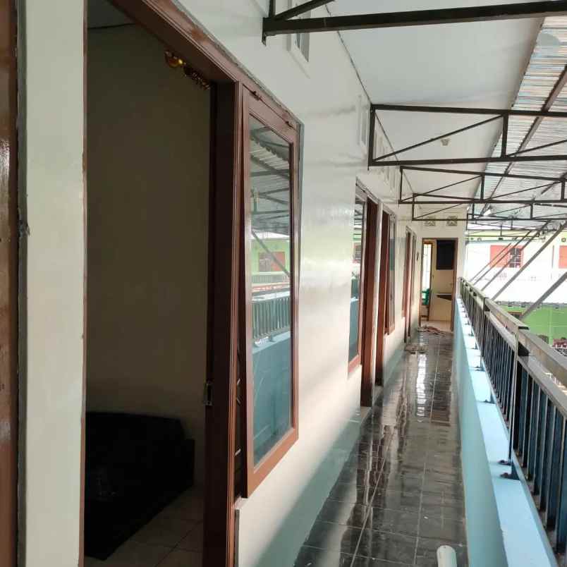 dijual rumah 300 meter kampus sanatha