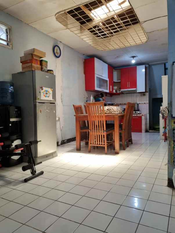 dijual rumah arcamanik endah