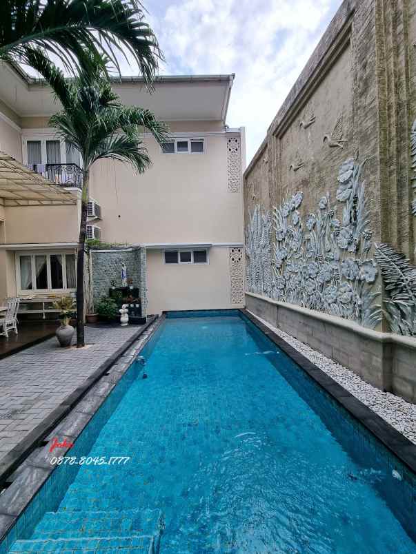 dijual rumah arteri pondok indah