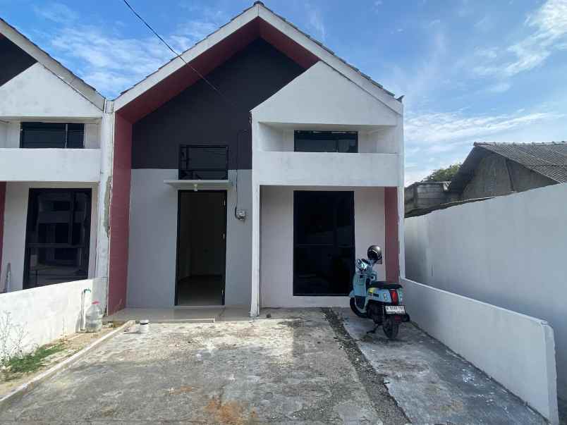 dijual rumah azura residence tarumajaya