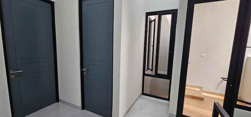 dijual rumah babatan pantai utara