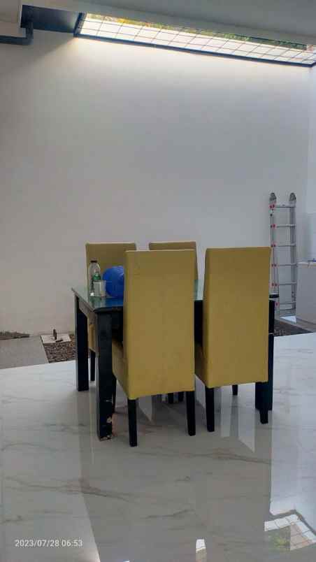 dijual rumah bagus di taman pinang indah sidoarjo