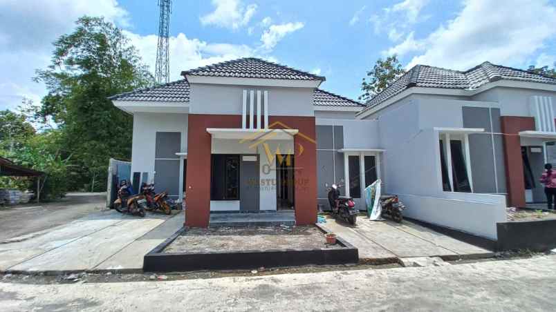 dijual rumah bangunjiwo kasihan bantul