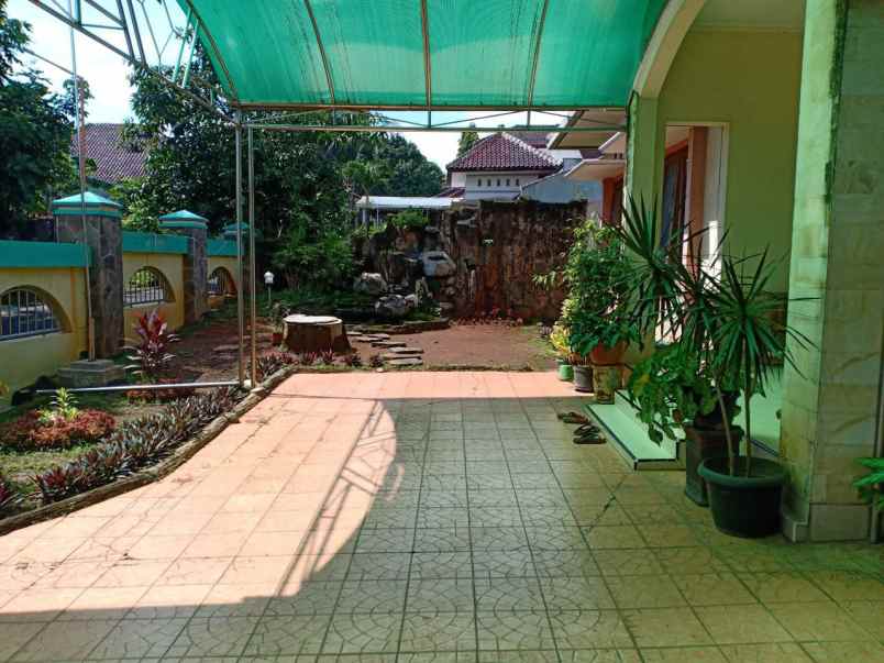 dijual rumah banyumanik