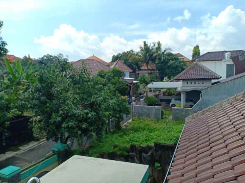 dijual rumah banyumanik