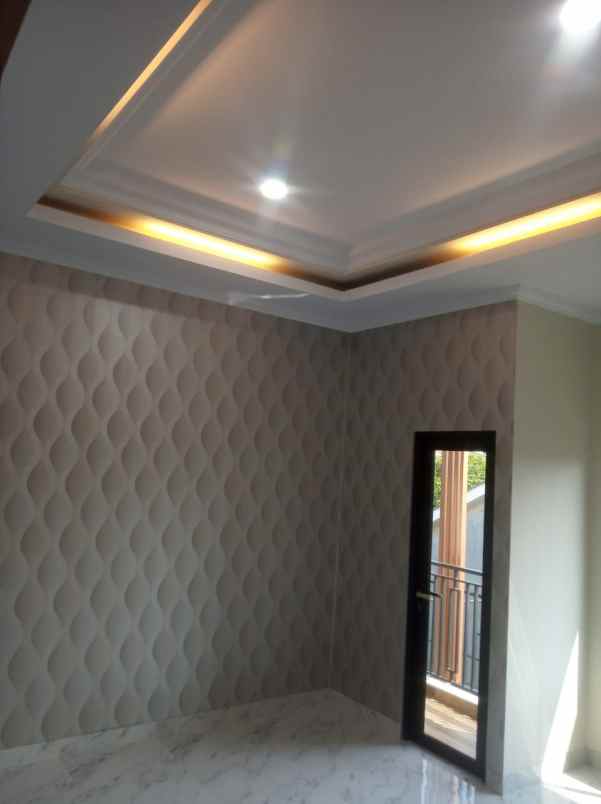 dijual rumah baru di cipondoh makmur tangerang