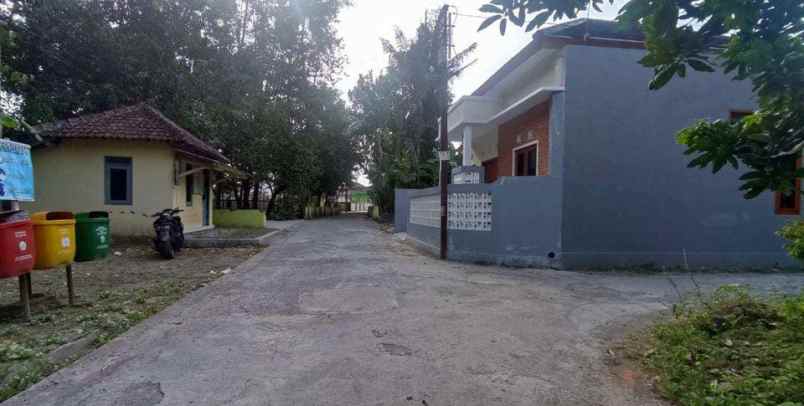 dijual rumah baru siap huni dekat masjid agung bantul